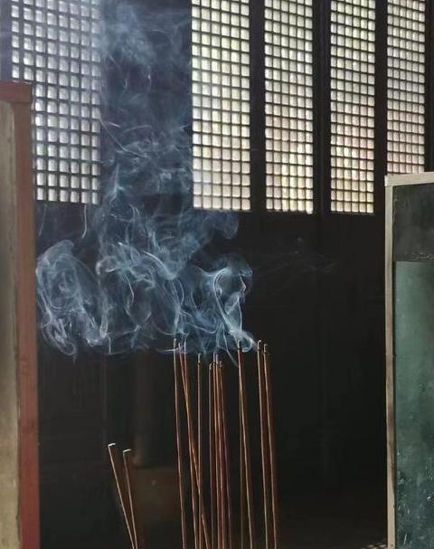 香炉处理攻略：家中香炉如何安全送走