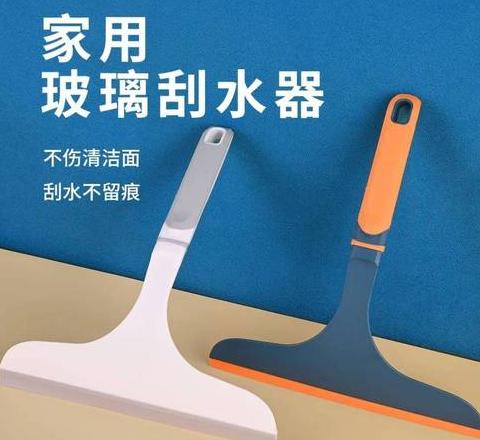 玻璃清洁小妙招：热水、肥皂水、白醋三招快速去污
