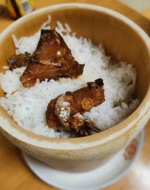 竹筒饭竹筒再利用：清洗保存与使用技巧