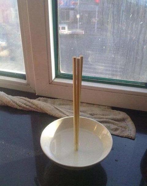 传统饮食中的碗筷文化——碗中三根筷子的含义